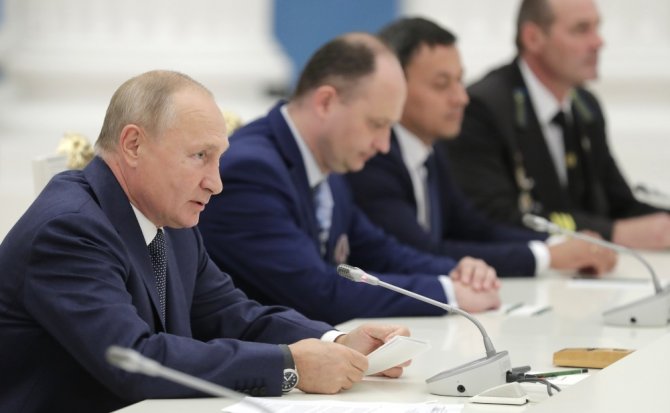 Putin’den Nükleer Santral Tepkisi: “Odunla Mı Isınacaksınız”