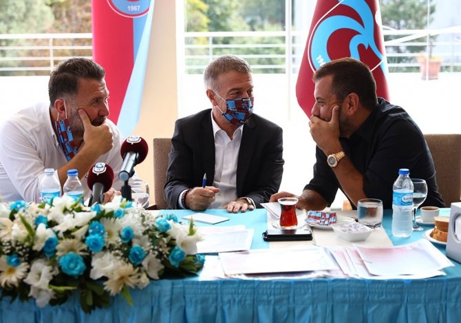 Ahmet Ağaoğlu Ve Yönetim Kurulu Üyeleri Basın Mensuplarıyla Bir Araya Geldi