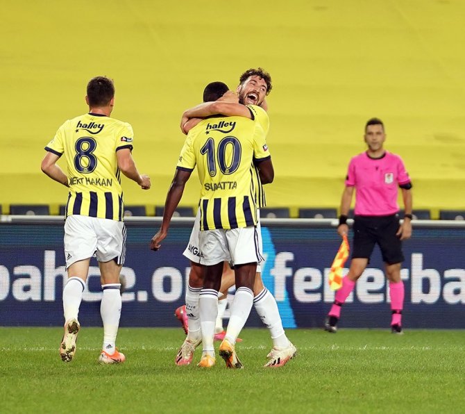 Fenerbahçe, Sahasında Karagümrük’ü 2-1 Mağlup Etti