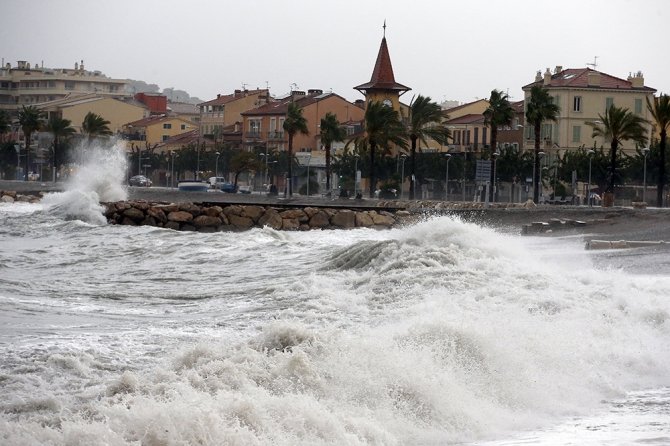 Fransa Ve İtalya’daki Sellerde 2 Ölü, 25 Kayıp