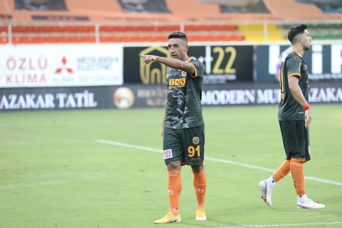 Aytemiz Alanyaspor’dan Hatayspor’a Gol Yağmuru