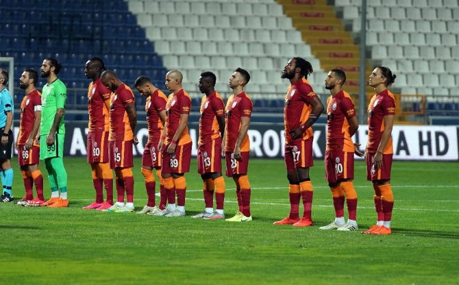 Yeni Transfer Hodzic İlk 11’de