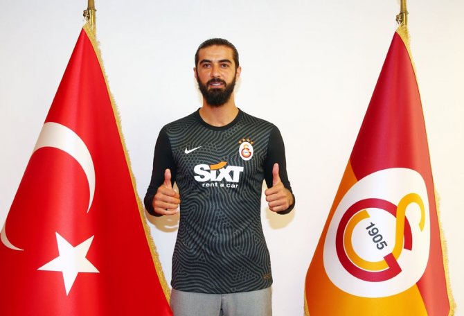 Galatasaray 7 Futbolcu Transfer Etti