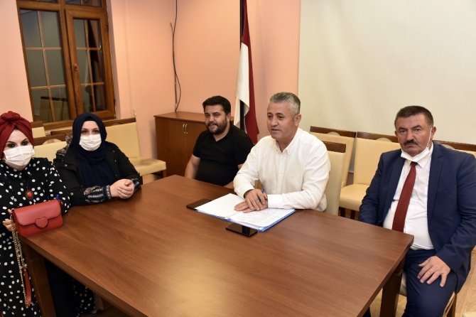 Gümüşhanespor Kulübü Başkanı Vahit Olgun: "Birkaç Hafta Sonra Hepimiz Keyifle Bir Gümüşhanespor İzleyeceğiz"