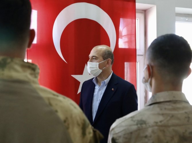 Bakan Soylu Mehmetçik İle Kahvaltı Yaptı