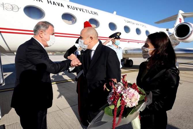 Milli Savunma Bakanı Akar İtalya’da