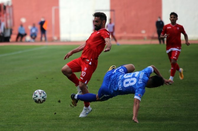 Tff 2. Lig: Gümüşhanespor: 3 - Ergene Velimeşespor: 3