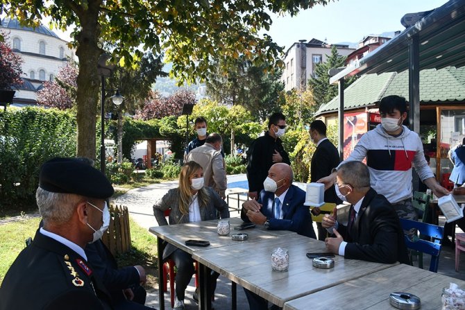 Trabzonsporlu Taraftardan Tff Başkanı Özdemir’e Sitem