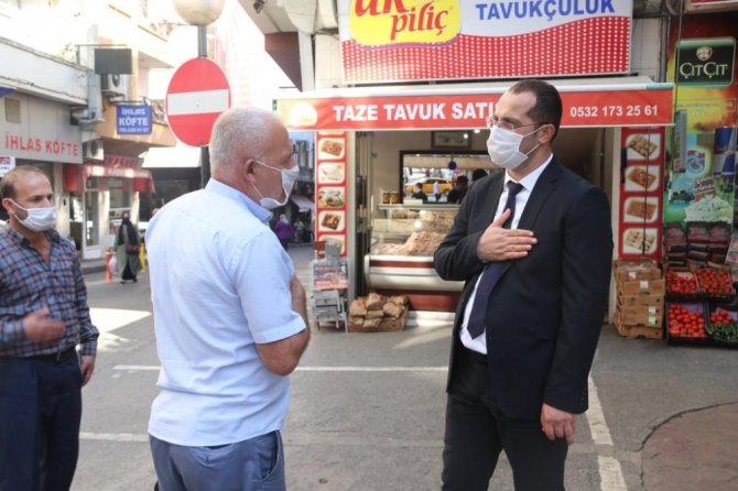 Akçaabat Belediye Başkanı Ekim Çarşı Pazar Gezdi, Esnafın Derdini Dinledi