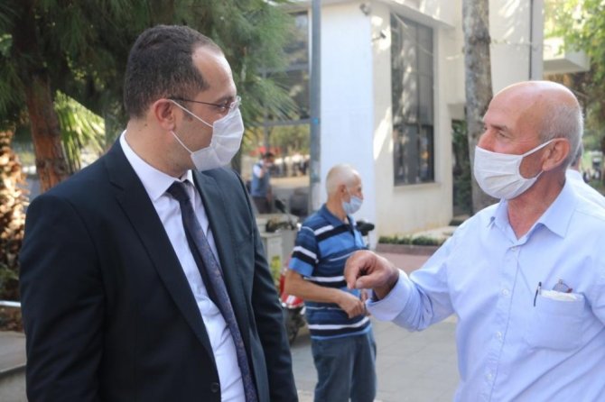 Akçaabat Belediye Başkanı Ekim Çarşı Pazar Gezdi, Esnafın Derdini Dinledi