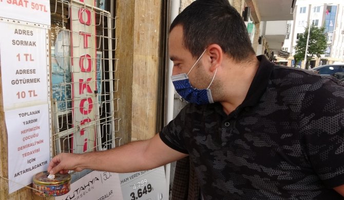 Burada Adres Soran Şaşırıyor, Derdini Anlatan 50 Lira Ödüyor