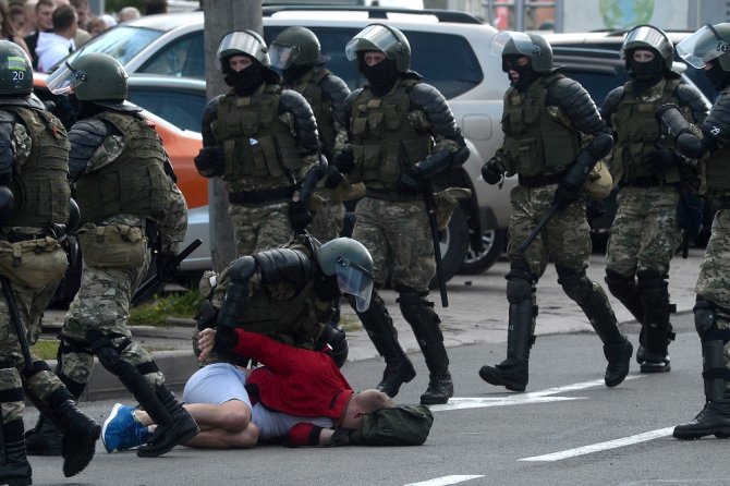 Belarus’taki Protestolarda Bugüne Kadar Bin 376 Kişi Yaralandı