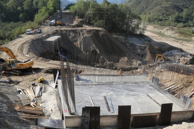 Giresun Valisi Enver Ünlü: “Sel Sonrası Çalışmaları Titizlikle Takip Ediyoruz”