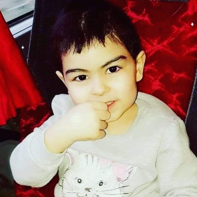 Kanserden Kaybettiği Kızının Anılarını Açtığı Köftecide Yaşatıyor