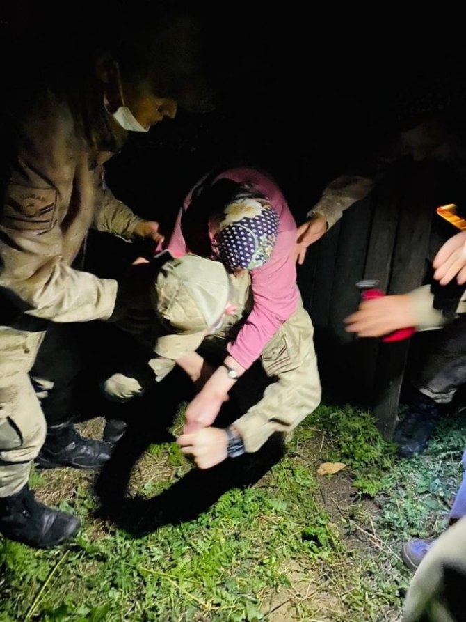 Giresun’da Kaybolan Kadın Jandarma Tarafından Bulundu