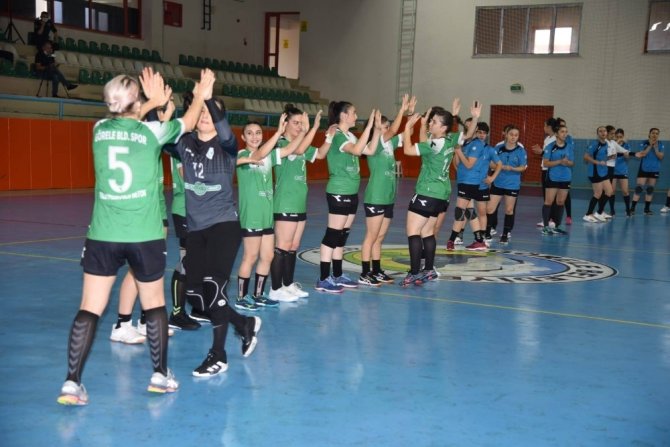 Görele Belediyespor, Kadınlar Hentbol Süper Ligi’nde İlk Galibiyetini Aldı
