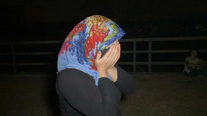 Hatay’daki Yangında Evleri Yanmasın Diye Gözyaşlarıyla Dua Ettiler