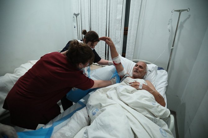 Berde’deki Füzeli Saldırıda Yaralanan Siviller Korku Dolu Dakikaları Anlattı