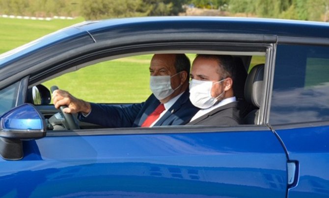 Cumhurbaşkanı Ersin Tatar Kktc’nin Yerli Otomobili İle Test Sürüşü Gerçekleştirdi