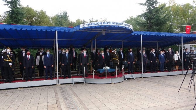 Trabzon’da 29 Ekim Cumhuriyet Bayramı Törenle Kutlandı