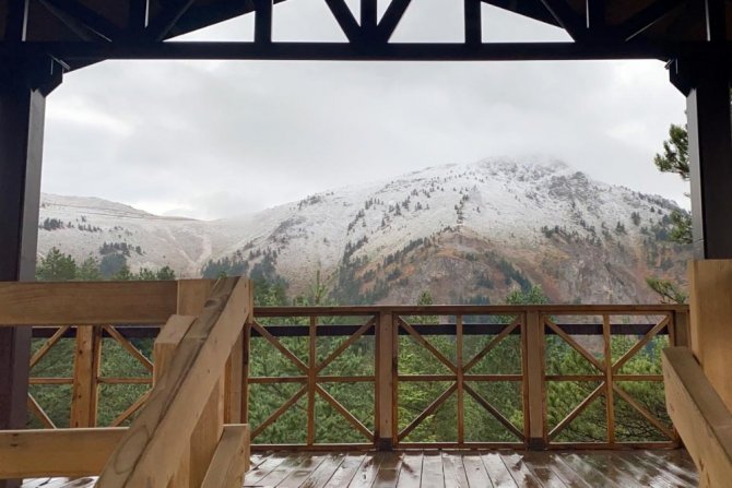 Gümüşhane’nin Yüksekleri Beyaza Büründü