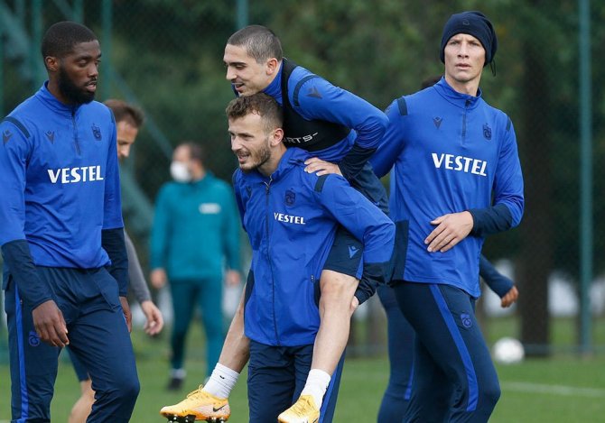 Trabzonspor, Alanyaspor Maçı Hazırlıklarını Sürdürüyor