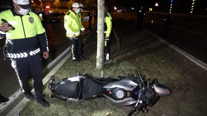 İki Genç Motosiklet Kazasında Hayatını Kaybetti