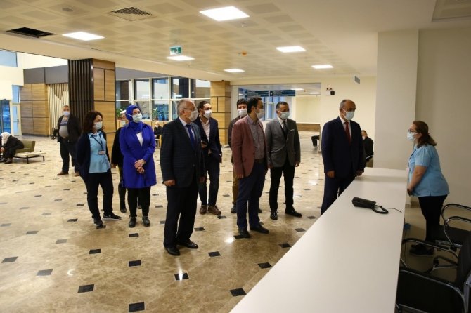 Giresun Eğitim Ve Araştırma Hastanesi’nde Taşınma İşlemi Ay Sonuna Kadar Tamamlanacak