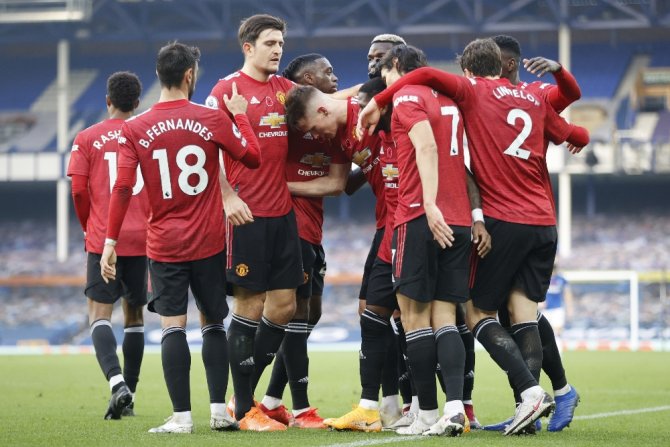 Manchester United Deplasmanda Everton’ı 3’ledi
