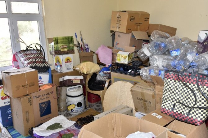 Gümüşhane’de İki Ayrı Çöp Evden 3 Kamyon Malzeme Boşaltıldı