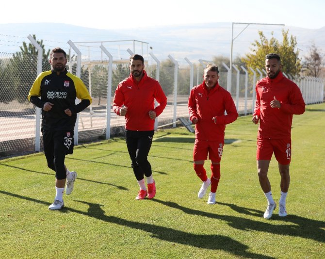 Sivasspor’da Fatih Karagümrük Maçı Hazırlıkları Devam Etti