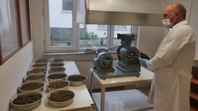 Büyükşehir’den Çiftçilere ‘Toprak Analizi’ Çağrısı