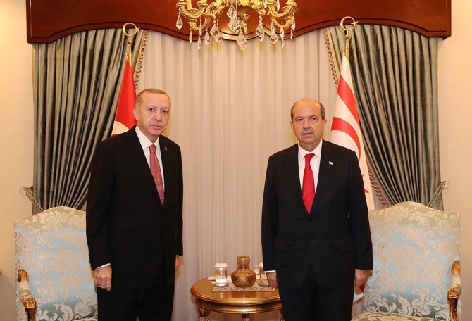 Cumhurbaşkanı Erdoğan, Kktc Cumhurbaşkanı Tatar İle Bir Araya Geldi