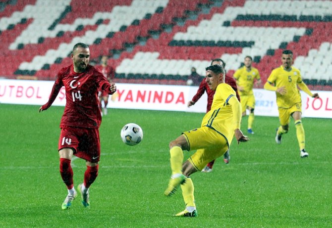 U21 Avrupa Şampiyonası: Türkiye: 2 - Kosova: 0 (İlk Yarı)