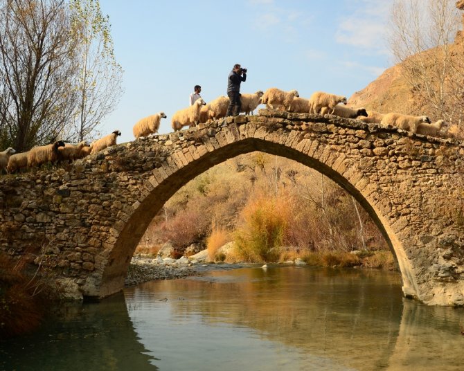 Gönüllü Turizm Elçisi, Çektiği Görüntülerde Tunceli’yi Dünyaya Tanıtıyor