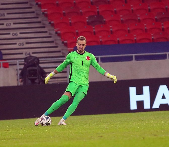 Uefa Uluslar Ligi: Macaristan: 0 - Türkiye: 0 (İlk Yarı)