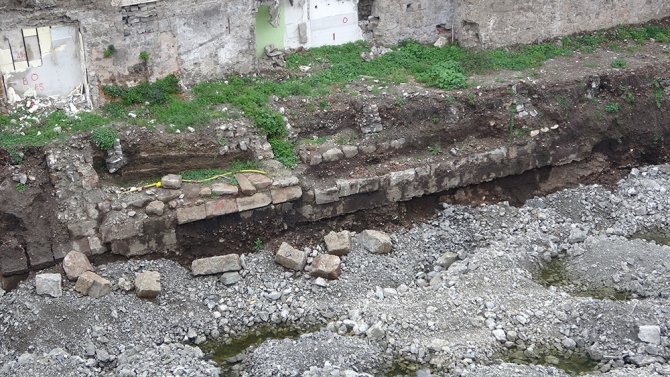 Trabzon’un Göbeğinde Roma Dönemine Ait Rıhtım Ortaya Çıktı