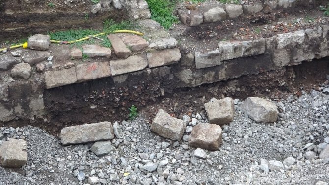 Trabzon’un Göbeğinde Roma Dönemine Ait Rıhtım Ortaya Çıktı