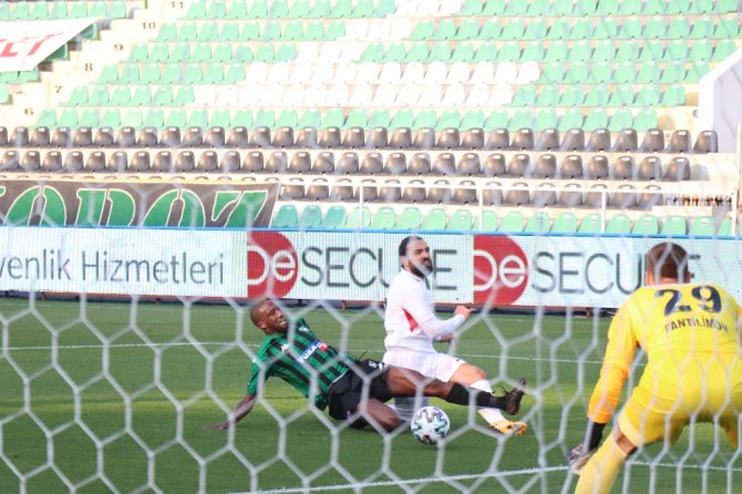 Süper Lig: Denizlispor: 0 - Gaziantep Fk: 1 (Maç Sonucu)
