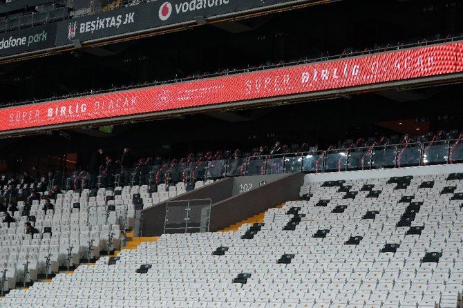 Statlar Yeniden Sessizliğe Büründü