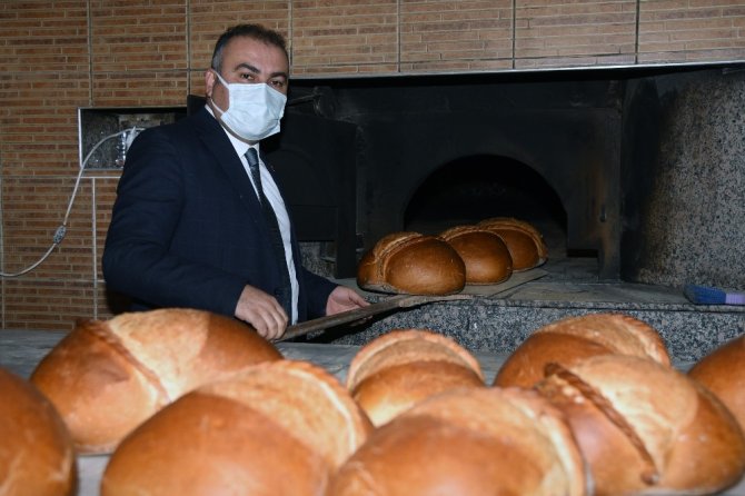 Bir Ay Bayatlamayan Çavuşlu Ekmeği Tescillendi