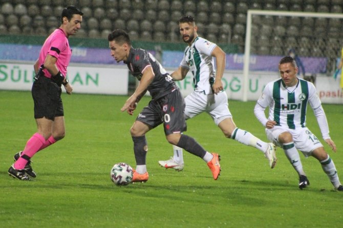 Tff 1. Lig: Giresunspor: 0 - Yılport Samsunspor: 0 (İlk Yarı Sonucu)