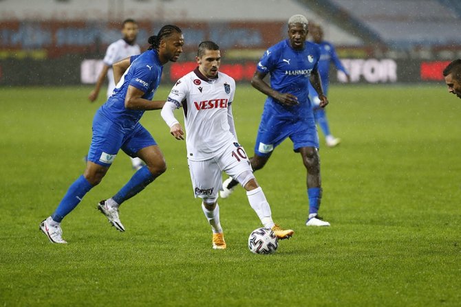 Süper Lig: Trabzonspor: 1 - Büyükşehir Belediye Erzurumspor: 0 (Maç Sonucu)