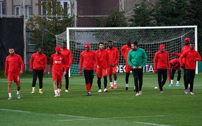 Sivasspor, Karabağ Maçına Hazır