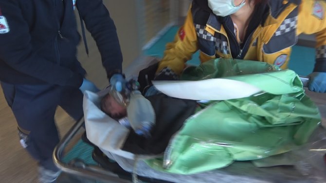 Bebeğini Dondurucu Soğukta Ölüme Terk Eden Anne Tutuklandı