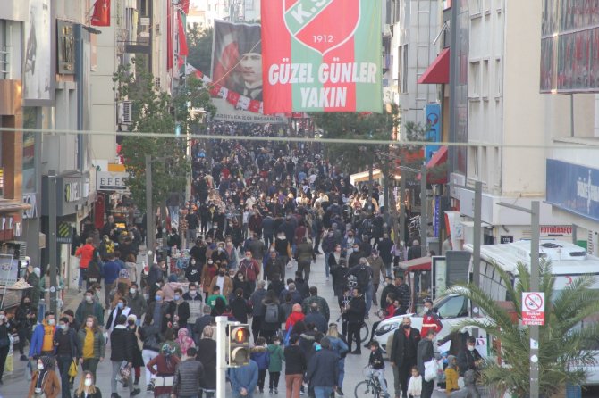 Vakaların Arttığı İzmir’de Hafta Sonu Yoğunluğu