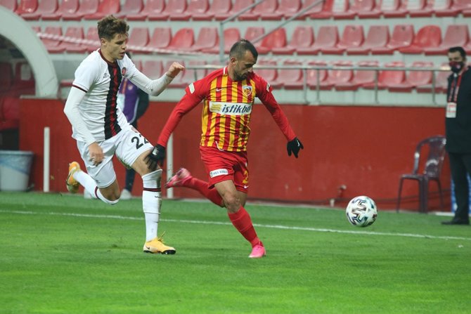 Süper Lig: Hes Kablo Kayserispor: 0 - Fatih Karagümrük: 0 (Maç Sonucu)