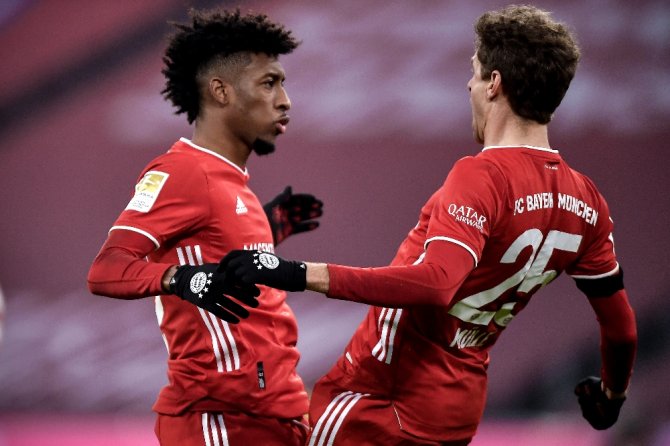 Bundesliga’da Zirve Mücadelesi Nefesleri Kesti: 6 Gol!