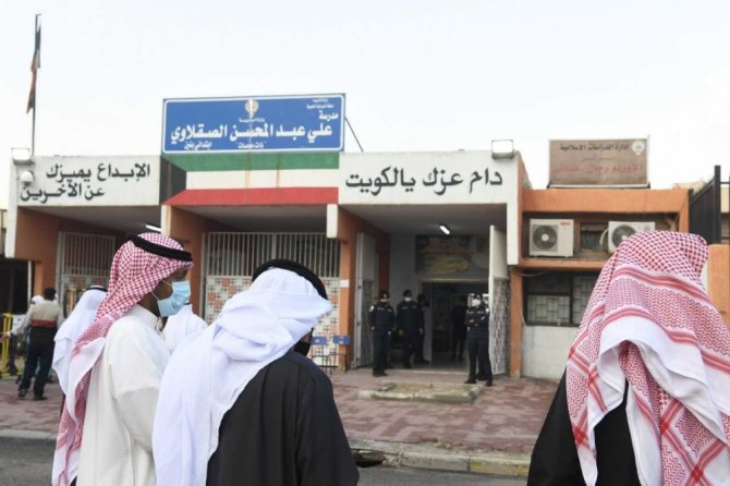 Kuveyt’te Sandıklar Kapandı, Oy Sayımı Başladı