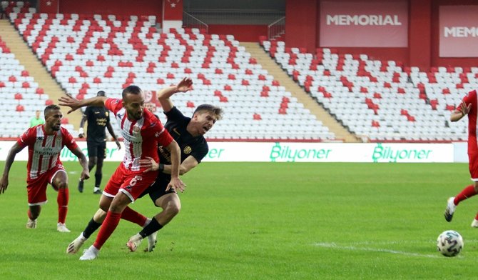 Süper Lig: Fraport Tav Antalyaspor: 1 - Mke Ankaragücü: 0 (Maç Sonucu)